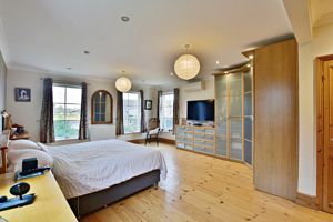 Photo 10- click for photo gallery